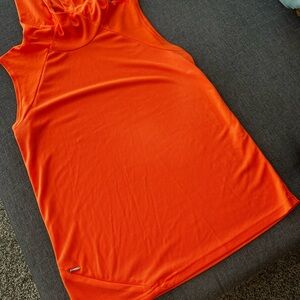 Oiselle Hoodie Sleeveless Top